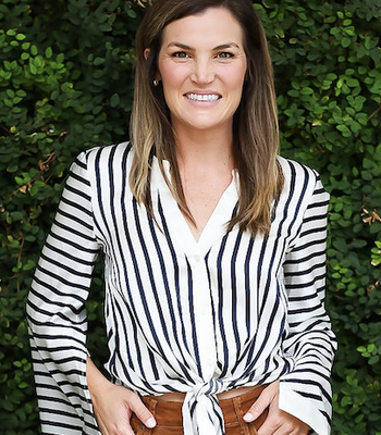 Portrait of Amanda Wilty, REALTOR®.
